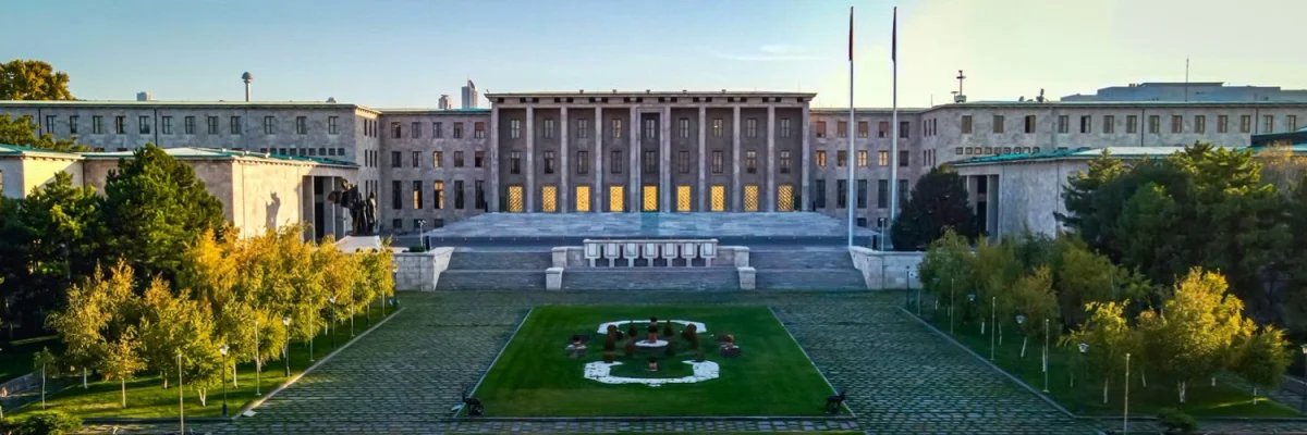 Meclis Yeni Yasama Yılına Başlıyor: Ekonomi ve Yargı Gündemin İlk Sırasında