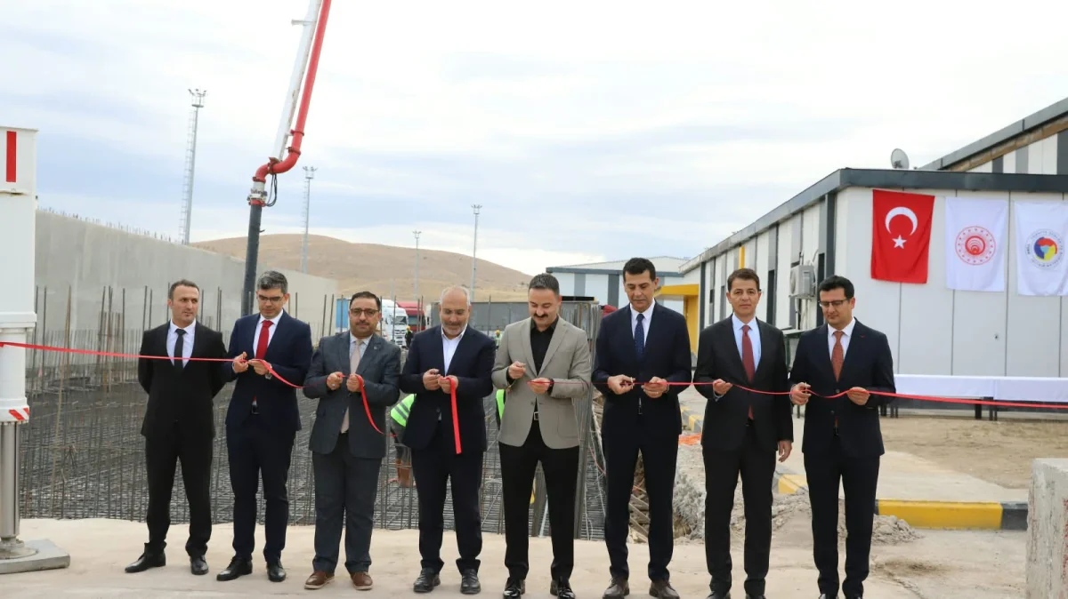 Gürbulak Gümrük Sahası’na Modern X-RAY Sistemi: İşlem Hızı ve Kapasite Artıyor