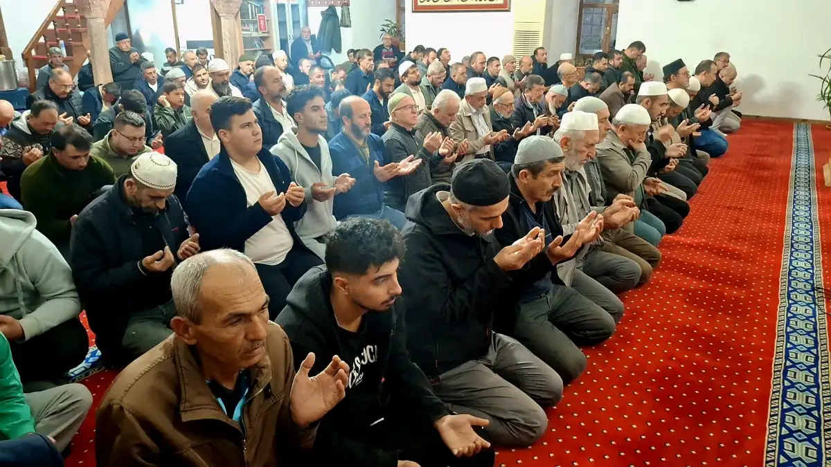 Beypazarı’nda Sabah Namazında Aile Buluşması: Maneviyat ve Birlik Vurgusu