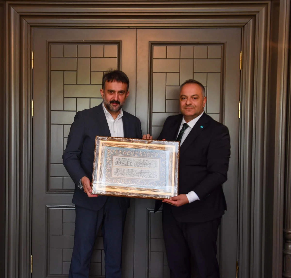 TİMBİR Genel Başkan Yardımcısı Baloğlu, Ankara Kent Konseyi Başkanı Yılmaz’ı Kutladı