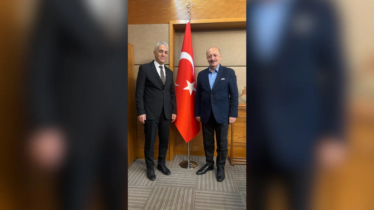HEKİMSEN Genel Başkanı Adil Kurban’dan Bakan Vedat Bilgin’e Başsağlığı Ziyareti