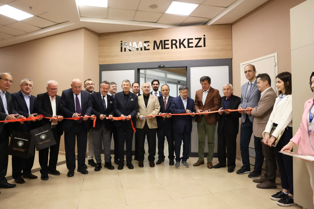 Pamukkale Üniversitesi Hastanesi’ne İnme Tedavisini Hızlandıracak Sanal Anjiyo BT Cihazı Kazandırıldı