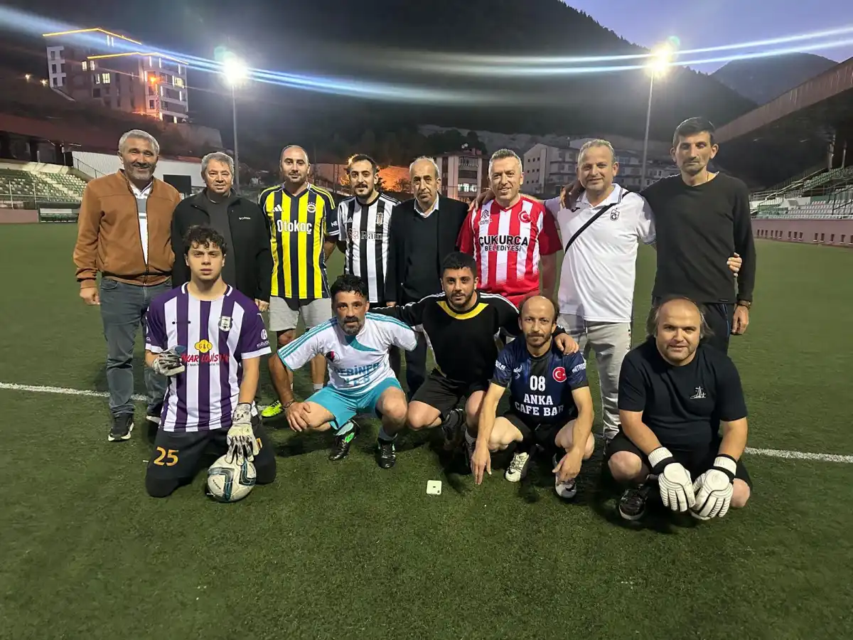 Artvinli Gazeteciler, Batum’da Düzenlenecek Uluslararası Futbol Turnuvasında Türkiye’yi Temsil Edecek