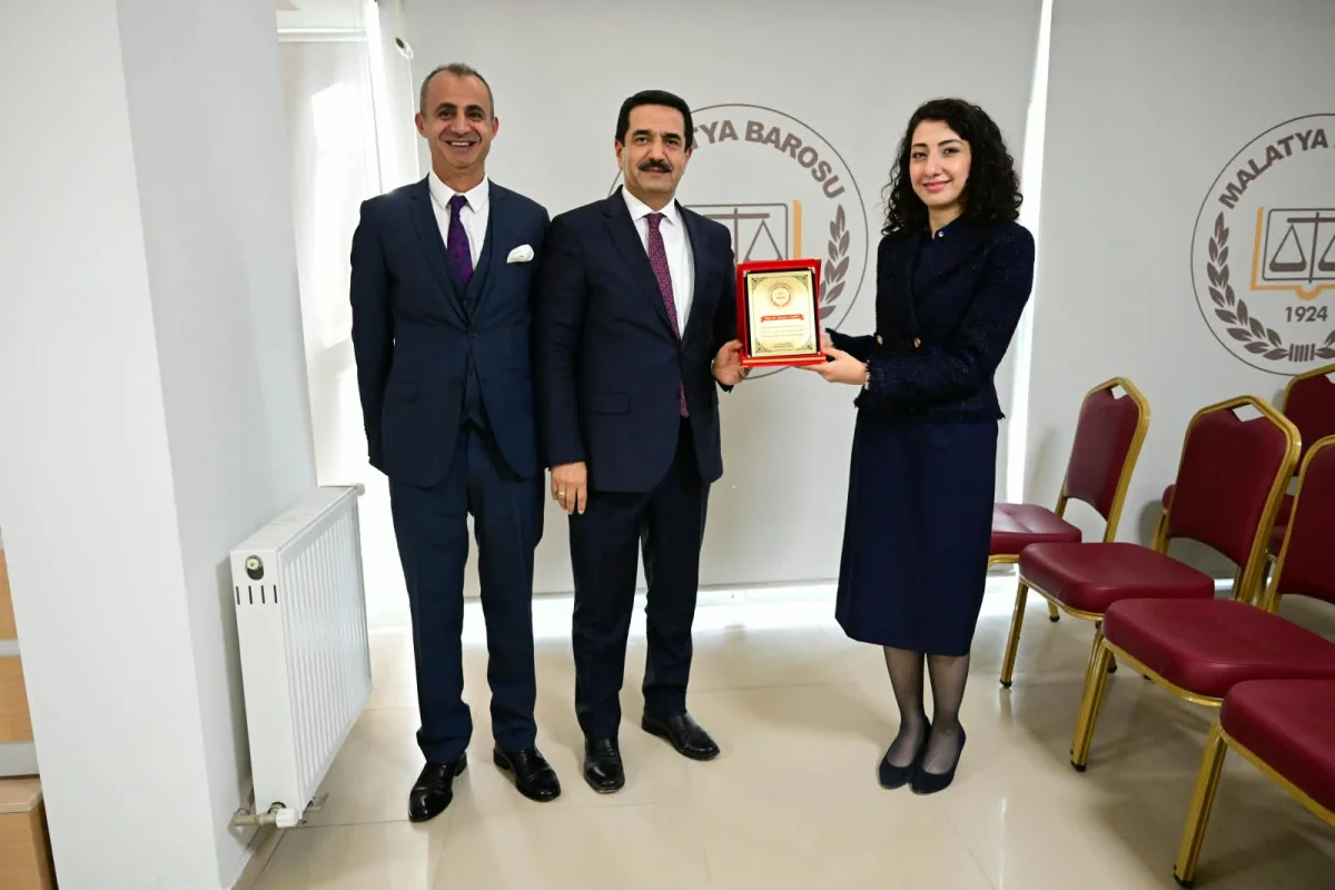 Başkan Taşkın’dan Genç Avukatlara Tavsiyeler: Mesleki Deneyimler ve Hukukun Üstünlüğü