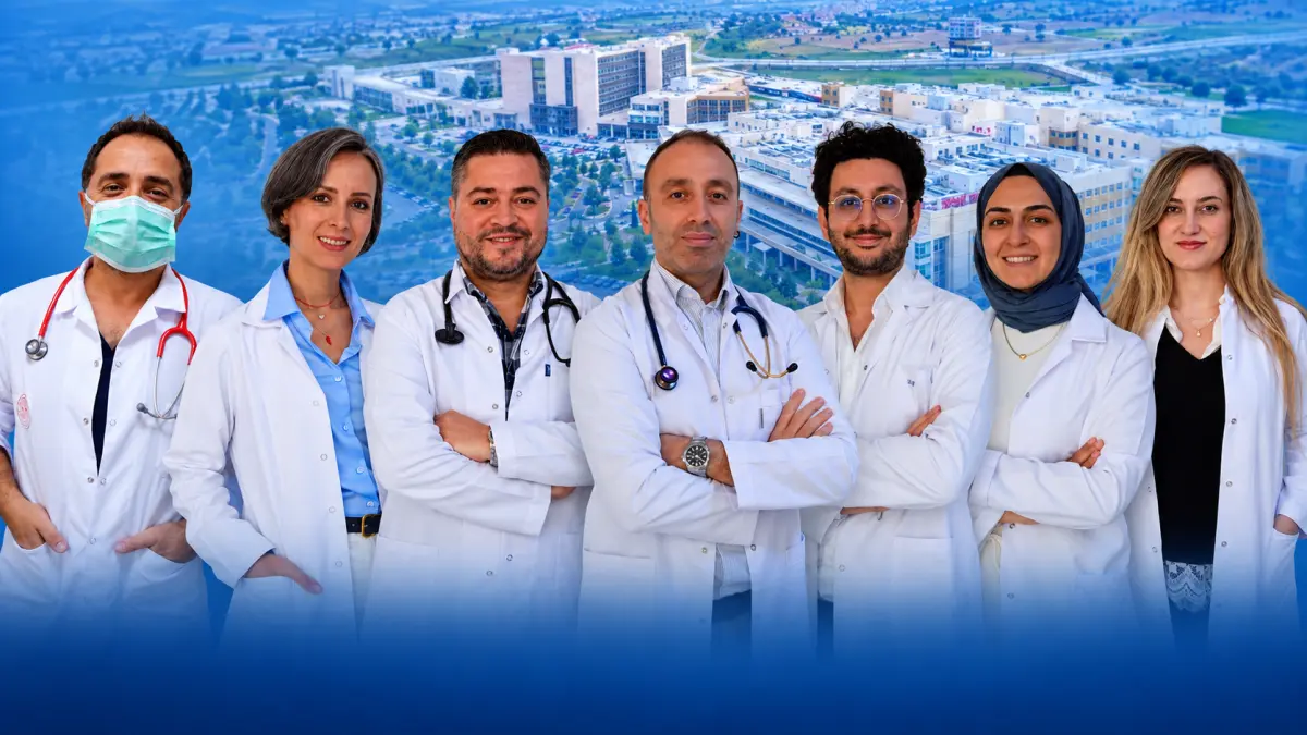 Uşak Eğitim ve Araştırma Hastanesi Güçleniyor: 7 Uzman Hekim Kadroya Katıldı