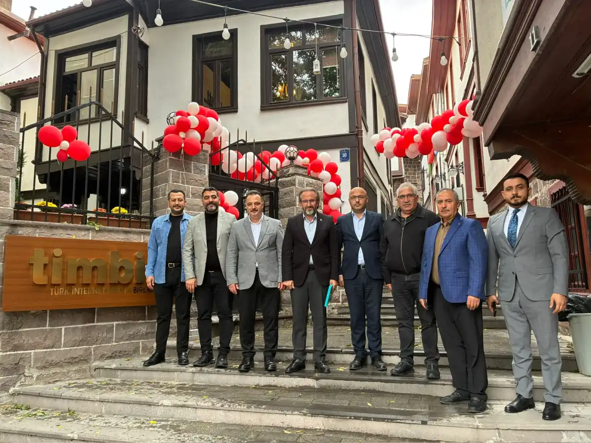 AK Parti Mamak İlçe Başkanı Dalbastı, TİMBİR’i Ziyaret Etti: İnternet Medyası Faaliyetleri Değerlendirildi