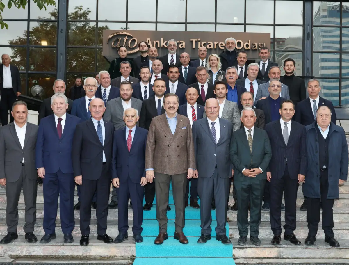 Gürsel Baran, Ankara Ticaret Odası (ATO) Başkanlığı’na Yeniden Seçildi: Güven Tazeledi, Kadın Üyelere Vurgu Yaptı
