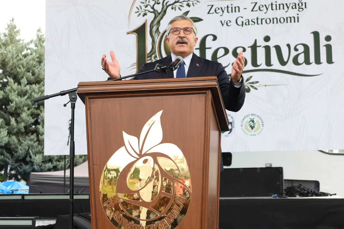 AK Parti’li Yayman’dan Hatay’da Yatırım ve Yeni Anayasa Vurgusu: “Türkiye Yüzyılı İçin Yeni Yazılıma İhtiyaç Var”