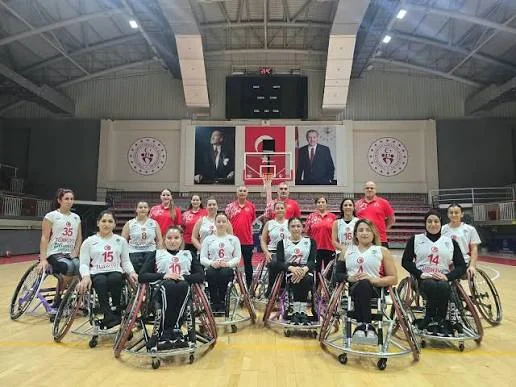 Tekerlekli Sandalye Basketbol Kadın Milli Takımı Namağlup Şampiyon: Avrupa’nın Zirvesindeyiz!