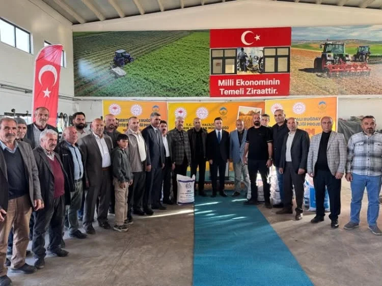 Ağrı’da Çiftçilere Hibe Destekli Buğday Tohumu Desteği: 1.100 Üreticiye 550 Ton