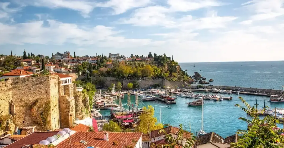 Yurt İçi Turizmde İlginç Veriler: Seyahat Azaldı, Harcamalar Fırladı!