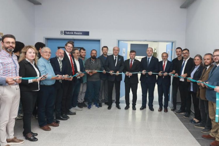 Dokzu Eylül’den ‘benzetim’ laboratuvarı