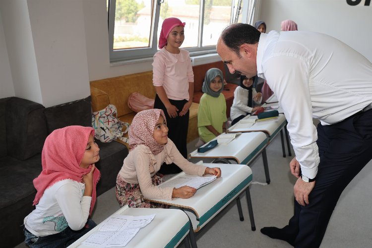 Konya’da Başkan Altay Bilgehane öğrencileriyle buluştu