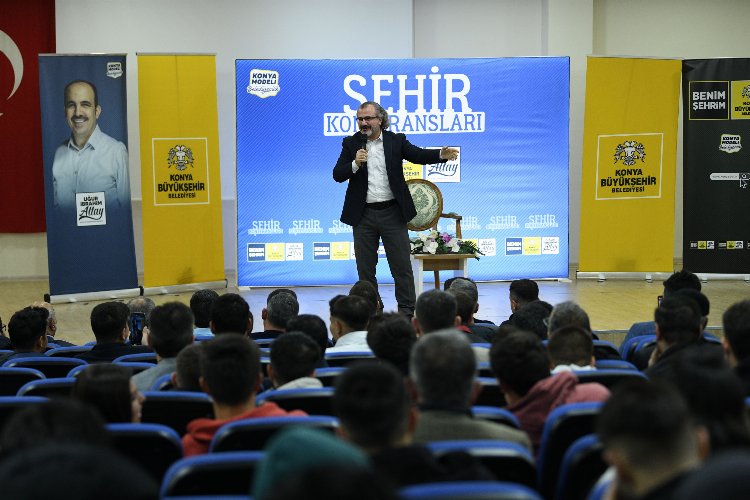 Konya ‘Şehir Konferansları’nı sürdürüyor