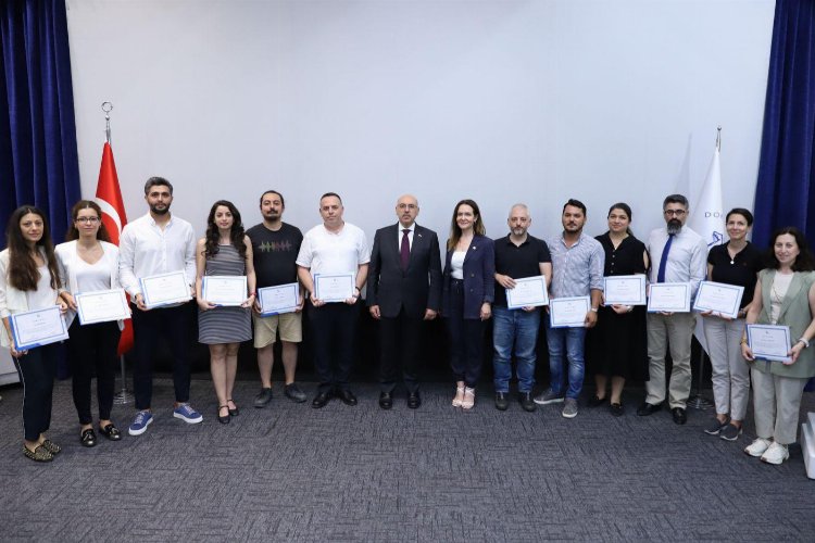 Dokuz Eylül’de mezuniyet heyecanı