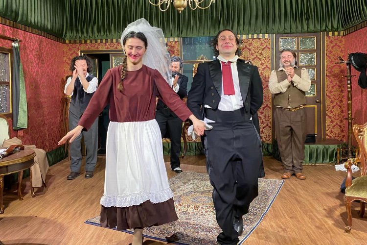 İzmit’te perde ‘İzdivaç’ ile açtı