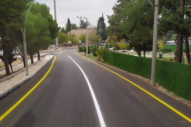 Manisa’da Ağlayan Kaya-Mevlevihane Yolu yenilendi