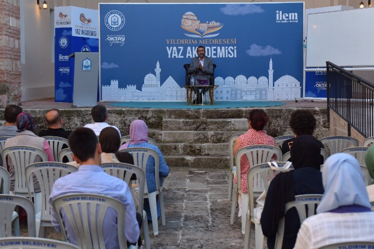 Bursa Yıldırım Medresesi’nde yaz dönemi