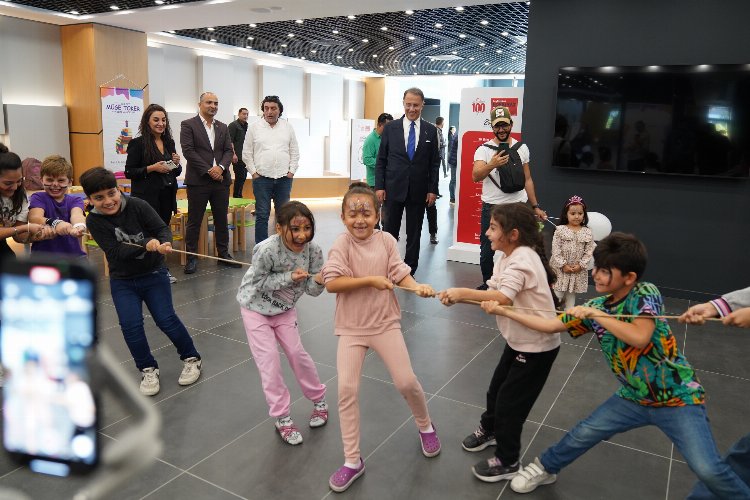 Beylikdüzü’nde etkinlikli ‘Edebiyat Günleri’ ilgi görüyor