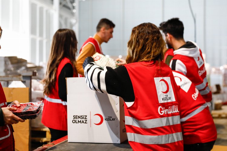 Kızılay Ramazan’da milyonlara ulaşıyor
