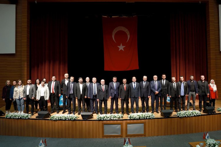 Cumhurbaşkanı Başdanışmanı Sertçelik, Kayseri Üniversitesi’nde konferans verdi