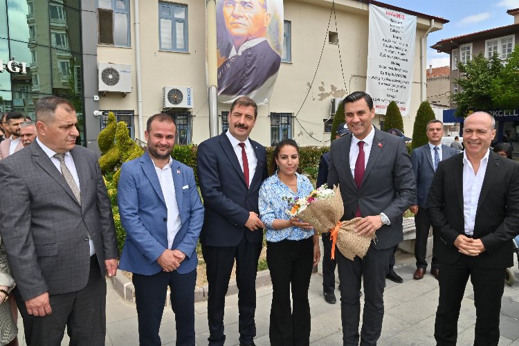 Başkan Zeyrek: “31 Mart’ta parti bitti, bembeyaz bir sayfa başladı.”