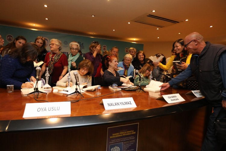 Kadın yazarlar Efes Selçuk’ta buluştu