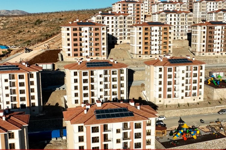 Kahramanmaraş’ta TOKİ konutlarına ‘sur’ benzetmesi!