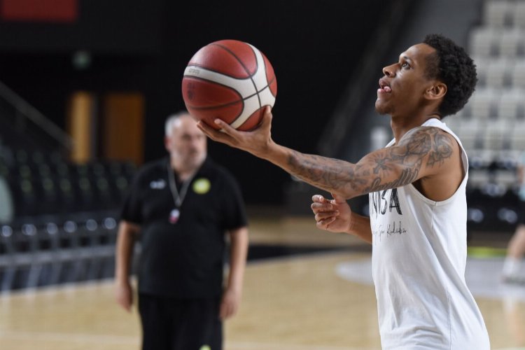 Potanın Tarzanları Avrupa’ya hazır