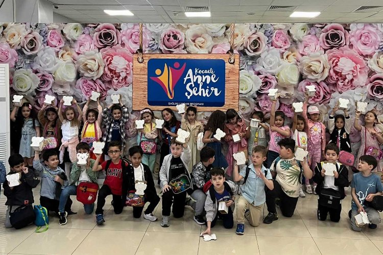 Anne Şehir merkezlerinde ‘Anneler’ etkinliği