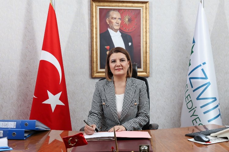 “Gençlerimizi siyasete alet etmeyin”