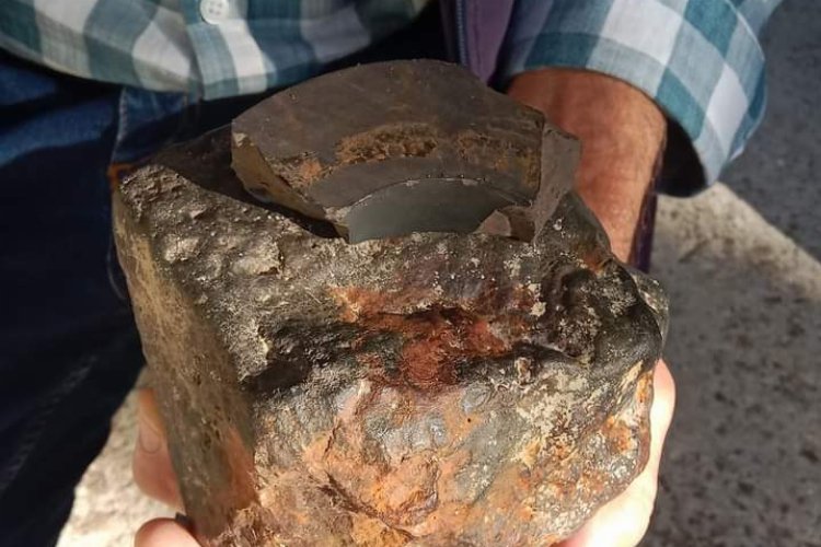 Bergama’da meteor taşı bulundu!