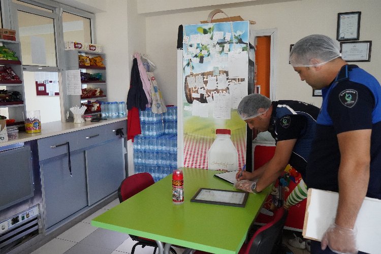 Çayırova Zabıtası’ndan okul kantinlerine denetim