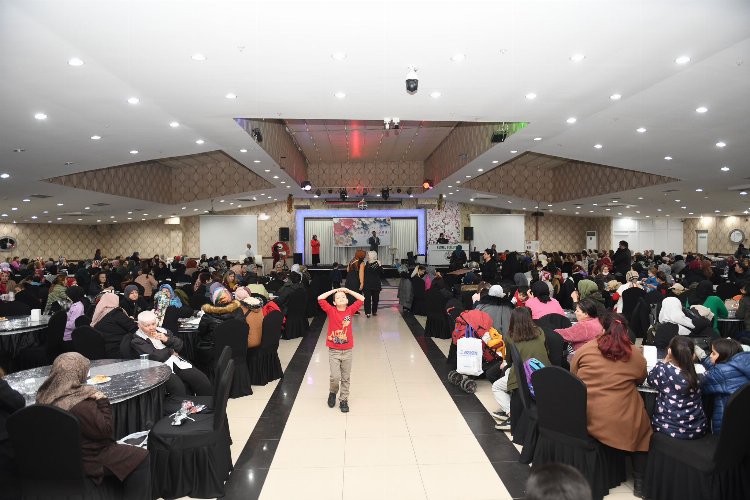 Kadınlar Kestel’de doyasıya eğlendi