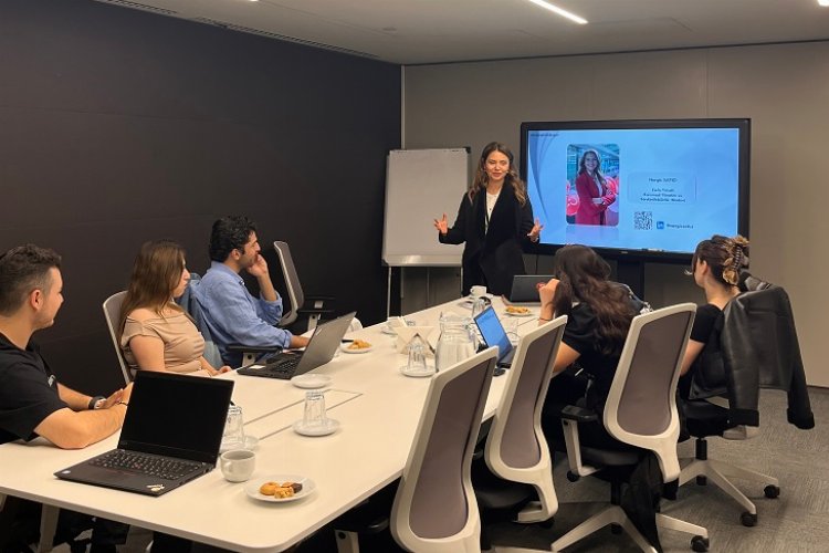 Zorlu’nun “Geleceğe Bi’Adım” stajı başladı