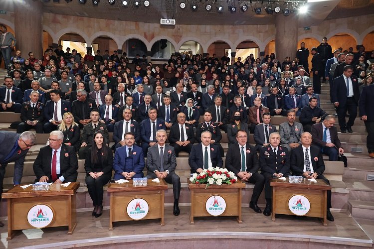 Nevşehir Kapadokya’da Ata’ya anlamlı anma