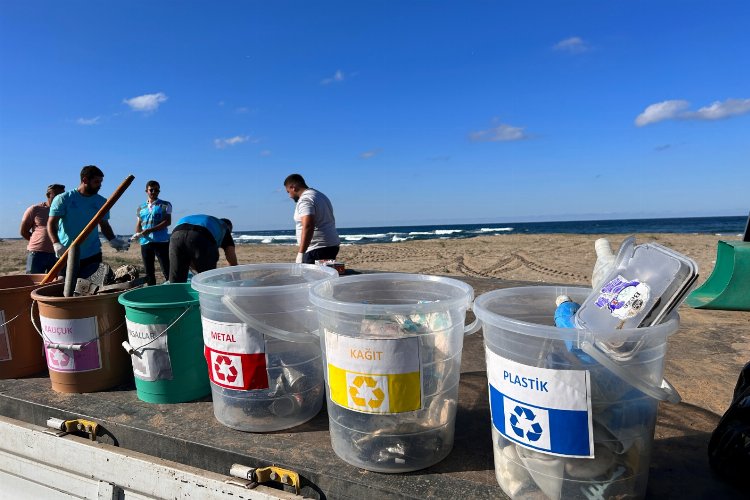 Uzunkum’dan 315 kilogram atık çıktı!