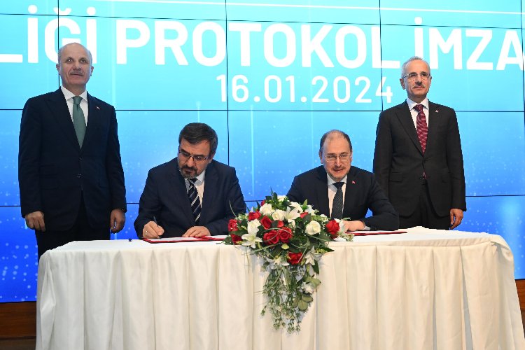 Bakan Uraloğlu: Dünyanın yakıtı ‘veri’ olacak!