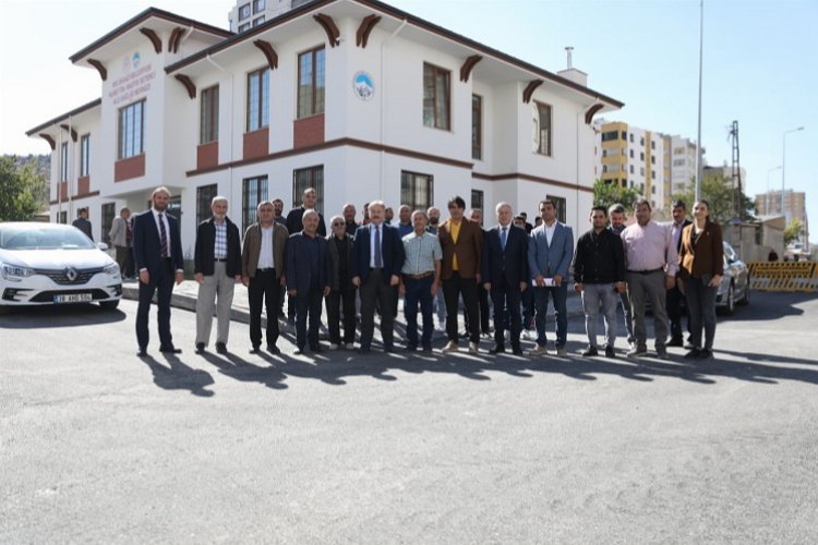 Kayseri Melikgazi’den Esentepe’ye hizmet yağmuru