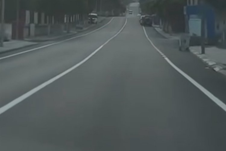 Pazaryeri’nin caddelerine sıcak asfalt serimi