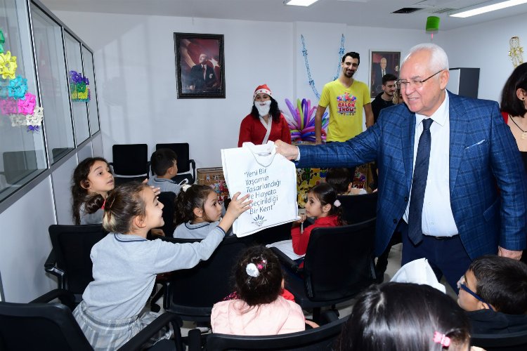 Karabağlar’da dayanışma zamanı