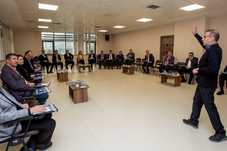 Bursa Büyükşehir yöneticilerine ‘iş sağlığı ve güvenliği’ eğitimi