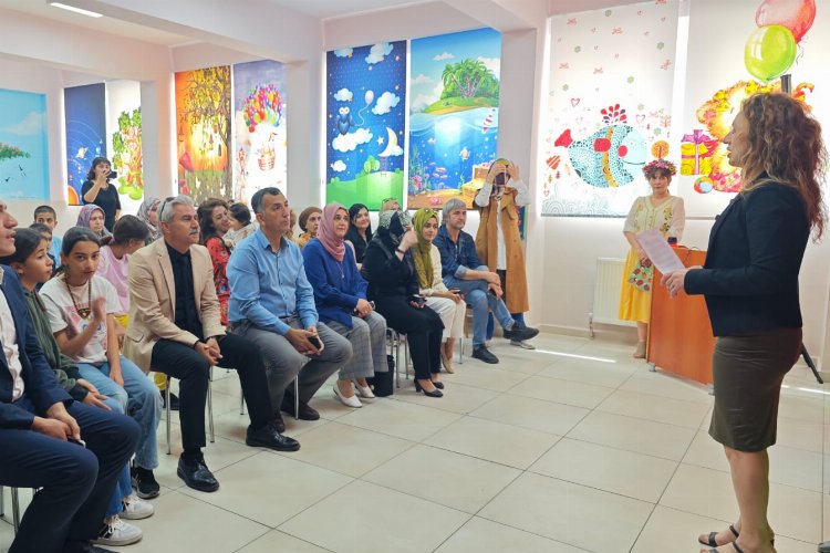 Şehit İlhan Varank İlk ve Ortaokulu ‘Geçmişten günümüze farklılıkların izinde’