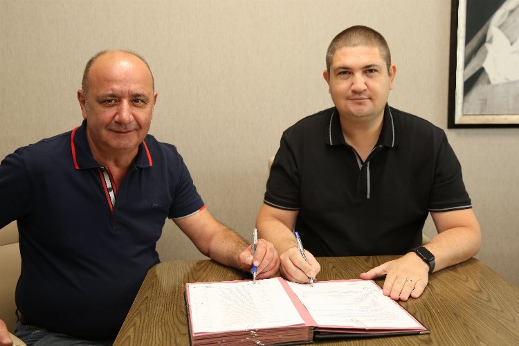 Manisa’da yeni caddeler için imzalar atıldı