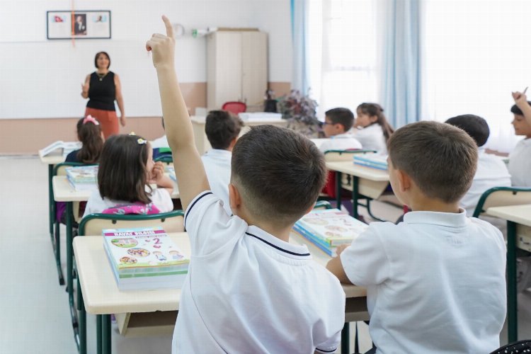 Okullarda sınavlar ertelendi… MEB, sınav takvimini güncelledi