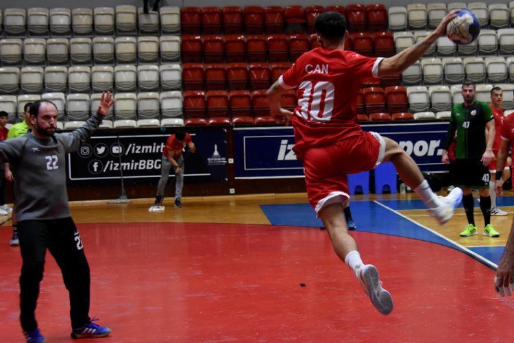 Sakarya’nın kupa serüveni galibiyetle sevinciyle başladı